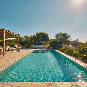 Pensión The Guardian House, Santa Gertrudis (Ibiza)